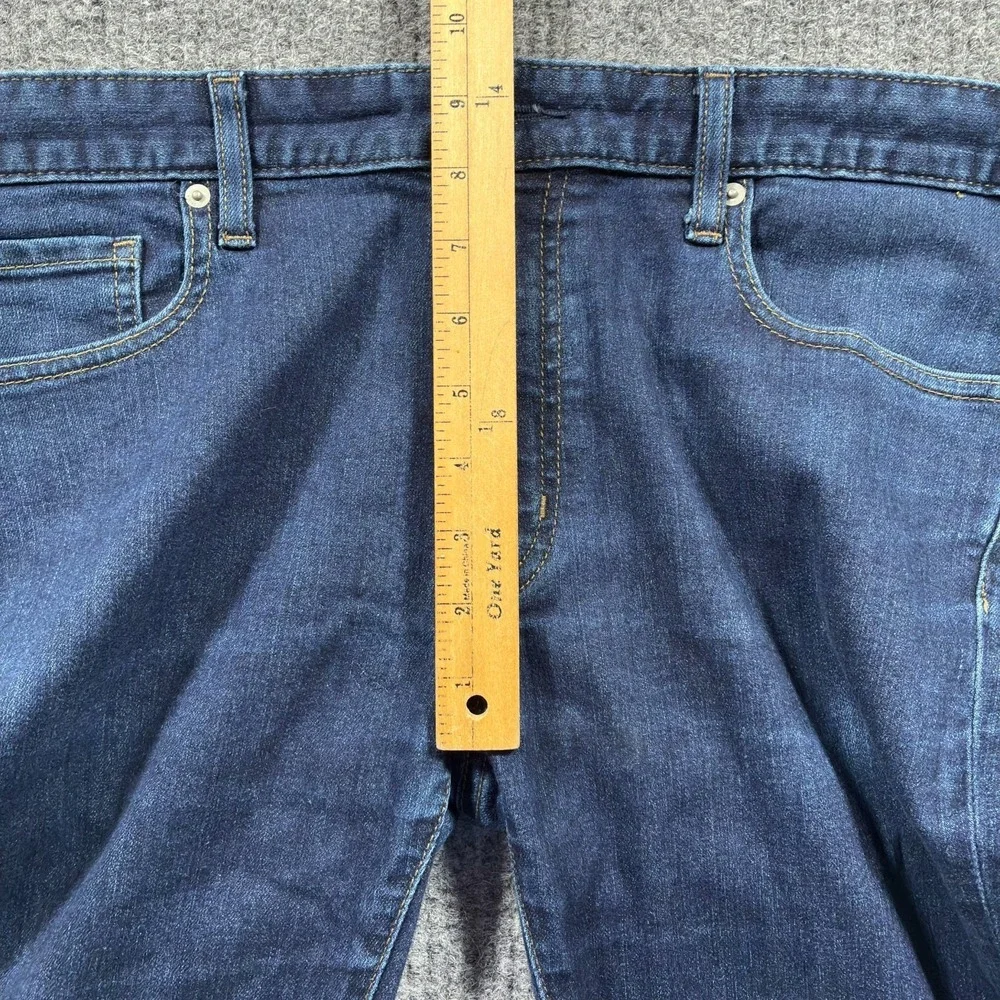 Uniqlo Mens Jeans Size 34x34 Dark Wash Denim Cotton Stretch Low Rise Casual